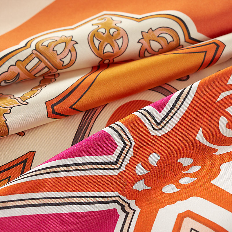 Les Eperons double face scarf 90 | Hermès Finland
